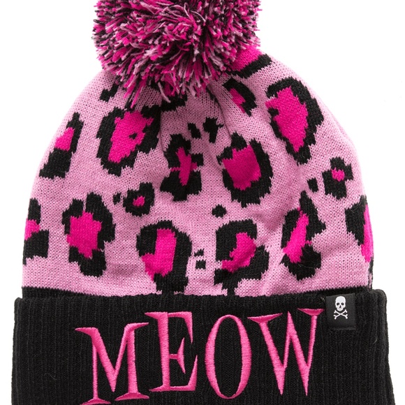 Sourpuss 3 pc  Pink Leopard Beanie Hat & Gloves w  Matching Scarf Knit  New - Picture 4 of 13